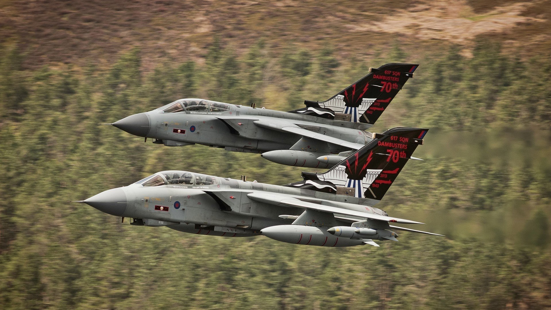 重赛与变阵对冲击争冠降级局势反转走向分析,重赛依然