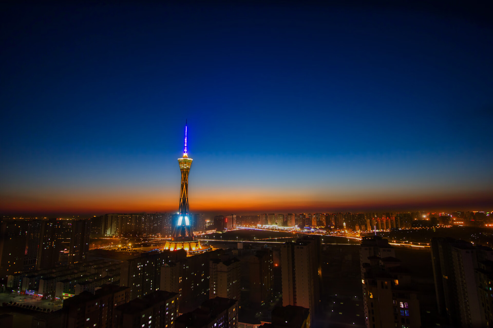 九游网页版官网-库策冲刺时刻爆发力震撼全场，库啵是啥